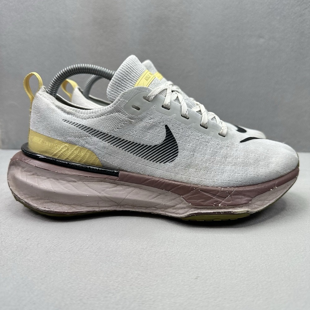 Nike ZoomX Invincible 3 Womens Size 9 (WIDE) Shoes Photon Dust‎ Running Sneakers